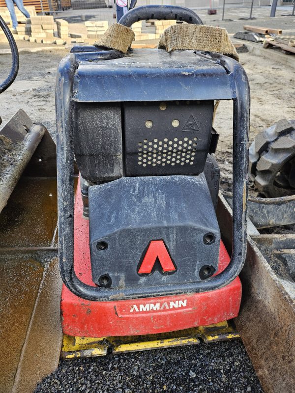 Rüttelplatte Ammann APR 3020  4,5 kw, Bj 2018 – Bild 3