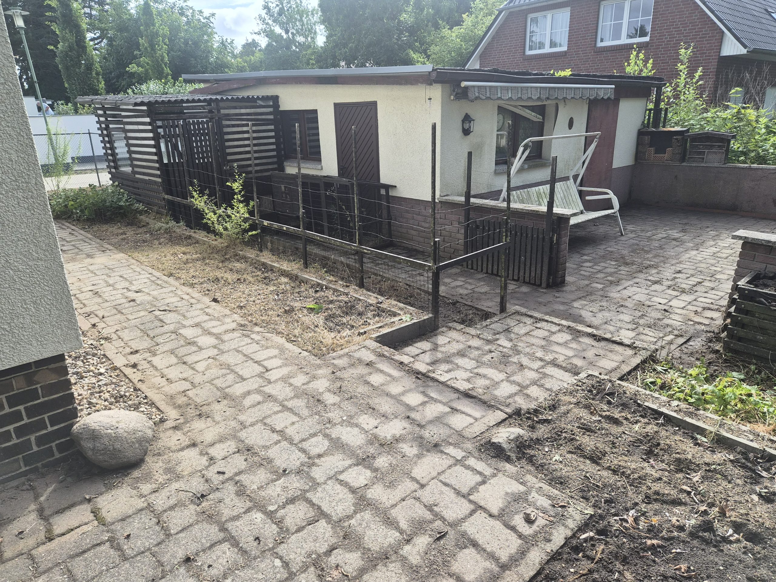 Charmante Doppelhaushälfte mit großem Grundstück Doppelgarage und viel Potenzial in begehrter Lage von Teltow – Bild 3